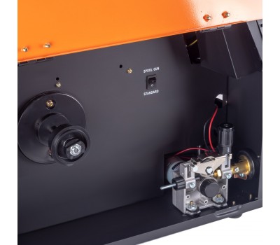 Сварочный полуавтомат UNO MIG 207 LCD