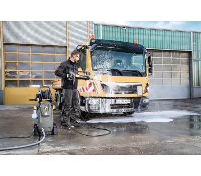 Аппарат высокого давления HD 8/18-4 M Karcher
