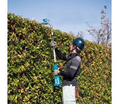 Аккумуляторный кусторез с телескопической штангой Makita DUN500WZ