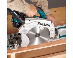 Аккумуляторная дисковая пила Makita DHS900Z-foto2