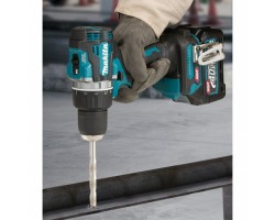 Аккумуляторная дрель-шуруповерт XGT Makita DF002GZ-foto8