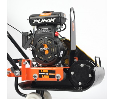 Виброплита ПАТРИОТ VT-50LB