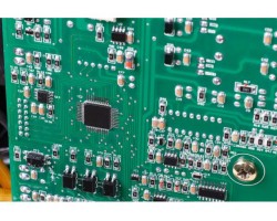 Полуавтомат сварочный Solaris MULTIMIG-228 (MIG-MMA-TIG) без TIG горелк. (220В, MIG/FLUX/MMA/TIG, евроразъем, горелка MIG 3 м, смена полярности, 2T/4T (MULTIMIG-228W2)-foto9