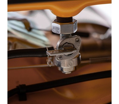 Генератор бензиновый GE 6900, 5.5 кВт, 220 В/50 Гц, 25 л, ручной старт Denzel