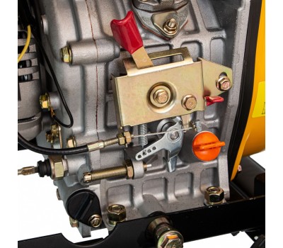 Генератор дизельный DD6300Е, 5.0 кВт, 220 В/50 Гц, 15 л, электростартер Denzel