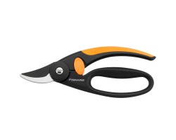 Секатор FISKARS плоскостной с петлей для пальцев P44