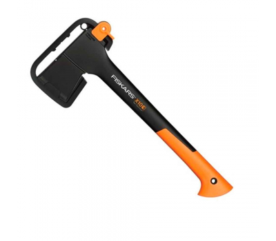 Набор FISKARS топор X10 + универсальный нож с точилкой Набор FISKARS топор X10 + универсальный нож с точилкой