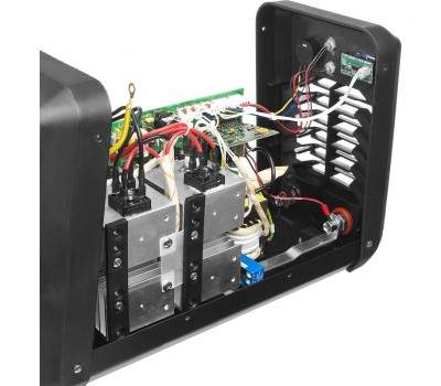 Сварочный инвертор с дисплеем ММА Зубр ЗАС-Т3-220-Д серия ПРОФЕССИОНАЛ Сварочный инвертор с дисплеем ММА Зубр ЗАС-Т3-220-Д серия ПРОФЕССИОНАЛ