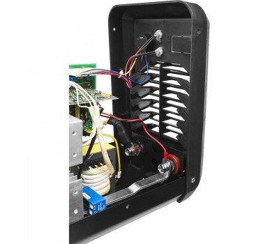 Сварочный инвертор ММА Зубр ЗАС-Т3-190 серия ПРОФЕССИОНАЛ Сварочный инвертор ММА Зубр ЗАС-Т3-190 серия ПРОФЕССИОНАЛ