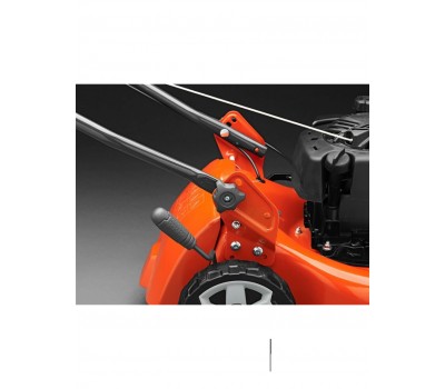 Газонокосилка бензиновая Husqvarna LC140S