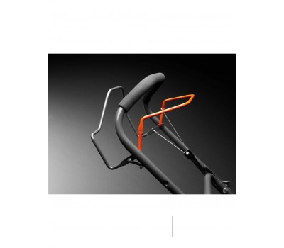 Газонокосилка бензиновая Husqvarna LC140