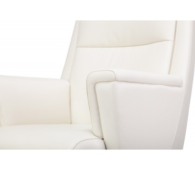 Кресло руководителя Бюрократ _DUKE белый кожа крестовина металл/дерево