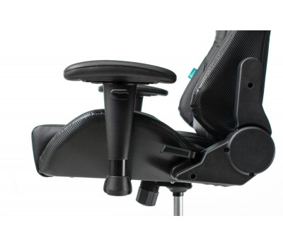 Кресло игровое Zombie VIKING 5 AERO Edition черный эко.кожа с подголов. крестовина пластик