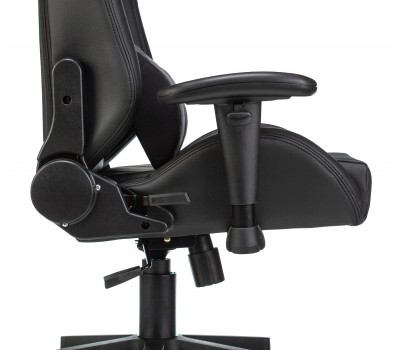 Кресло игровое Zombie HERO BATZONE PRO черный эко.кожа с подголов. крестовина пластик