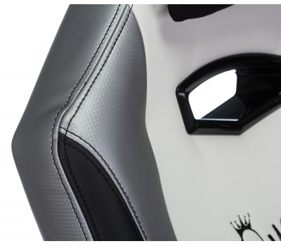 Кресло игровое Zombie HERO QUEEN черный/белый эко.кожа с подголов. крестовина пластик Кресло игровое Zombie HERO QUEEN черный/белый эко.кожа с подголов. крестовина пластик