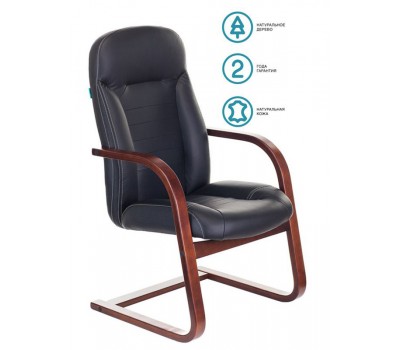 Кресло Бюрократ T-9923WALNUT-AV черный кожа полозья дерево