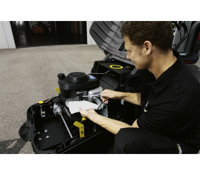 Подметально-Всасывающая МашинаKM 75/40 W G