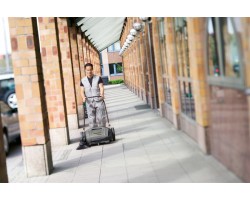 Подметальная машина Karcher KM 70/15 C-foto5