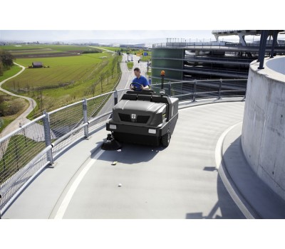 Подметально-Всасывающая МашинаKM 150/500 R D