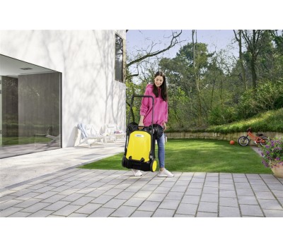 Ручная подметальная машина KARCHER S 4 Twin